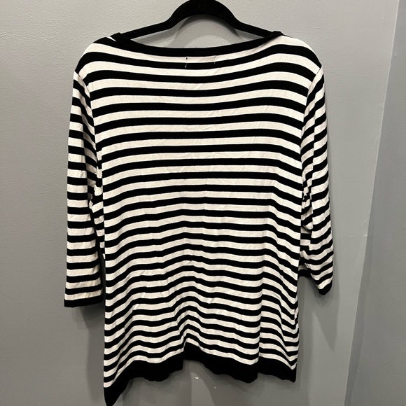 Roz & Ali Sweater with beautiful neckline, size 3X - Picture 3 of 5